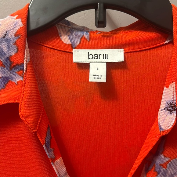 NWT-Bar lll- beautiful long sleeve Button up with shear sleeves - Picture 3 of 4